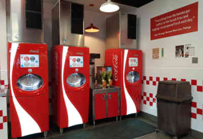 📷 Coca Cola freestyle machine