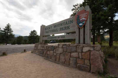 📷 Rocky Mountain National Park Entrance Sign