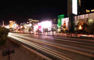 📷 Long exposure of the strip