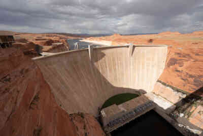 📷 Glen Canyon Dam