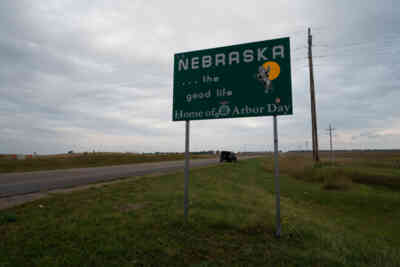 📷 Nebraska state sign