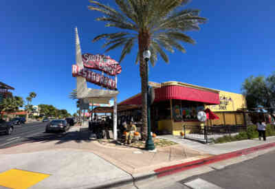 📷 Southwest Diner