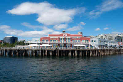📷 Pier 70