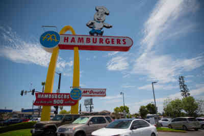 📷 Oldest Operating McDonald's restaurant