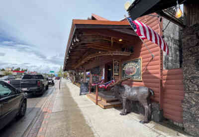📷 Bullwinkle's Montana Italian Steakhouse and Saloon