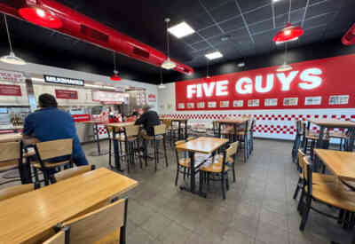 📷 Five Guys