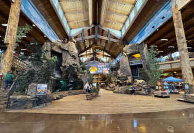 📷 Bass Pro Shops