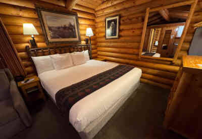 📷 Cowboy Village Resort